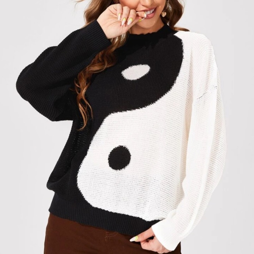 COPY - Yin and Yang Sweater (ACCIDENTALLY ORDERED 2)